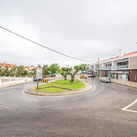 Guestready - Casa E Estudio Azeitao セトゥーバル